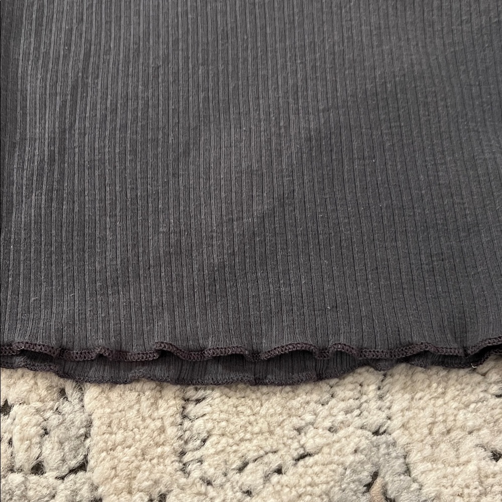 Molly Green Blue Gray Ruffle Trim Ribbed Top - Picture 3 of 4